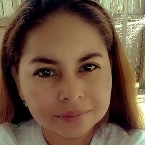 Meet your Posher, Ana
